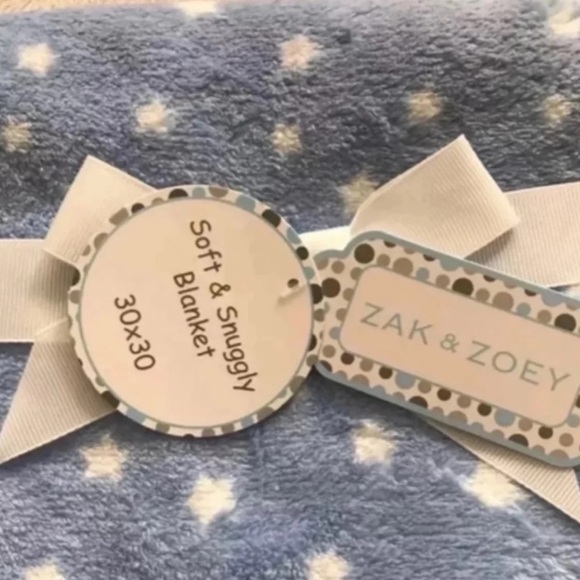 (NWT) Super Soft & Snuggly Blanket 30”x 30” - Picture 4 of 8